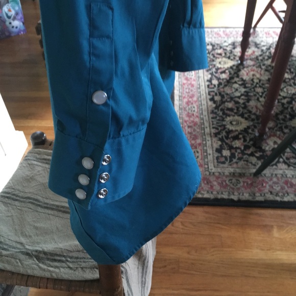 Western style shirt size kids 7. - Picture 2 of 8